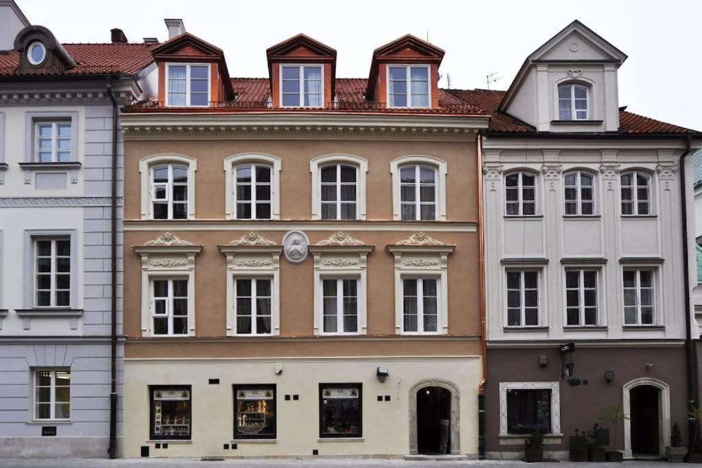 - Great Location- Stays- Freta